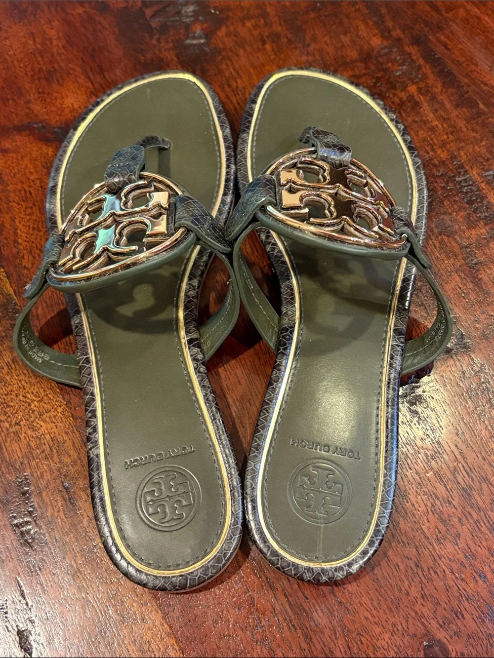 Tory Burch Miller Sandals Olive Green Snake Print Leather / Gold Logo size 8.5